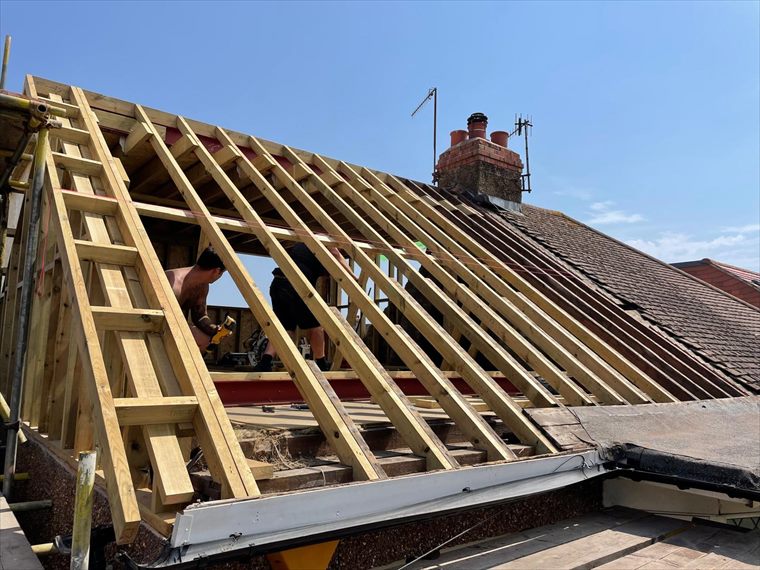 New roof structure for the loft conversion